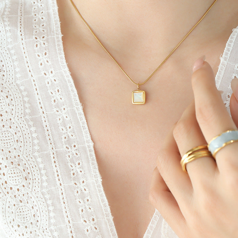 316L Stainless Steel 18K Gold Plated Square Mother-of-Pearl Snake Chain Necklace - Image 4