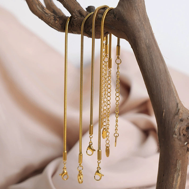 316L Stainless Steel 18K Gold Plated Tarnish-Free Minimalist Lobster Clasp Bracelet - Image 3