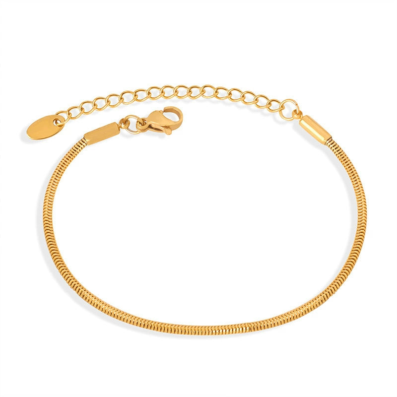 316L Stainless Steel 18K Gold Plated Tarnish-Free Minimalist Lobster Clasp Bracelet - Image 6