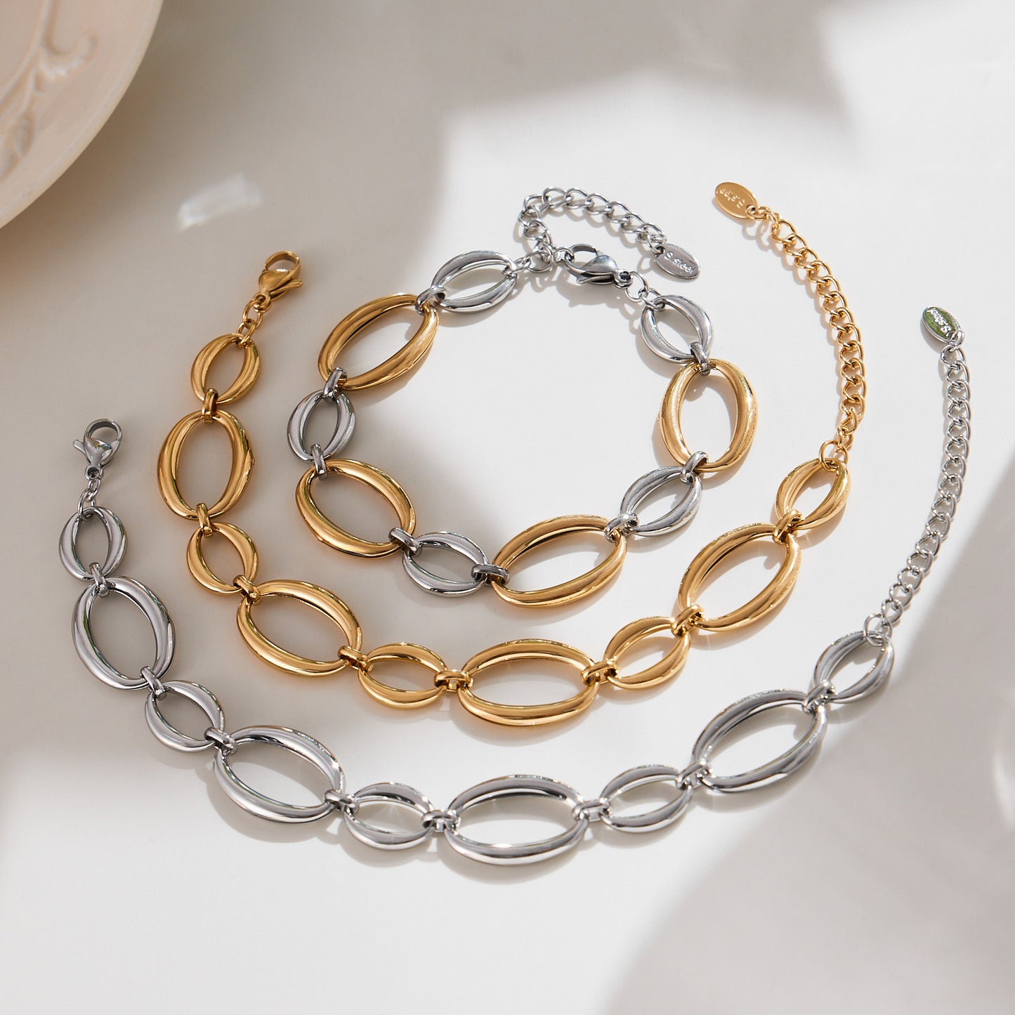 316L Stainless Steel 18K Gold Plated Two-Tone Oval Link Necklace & Bracelet Set - Image 1