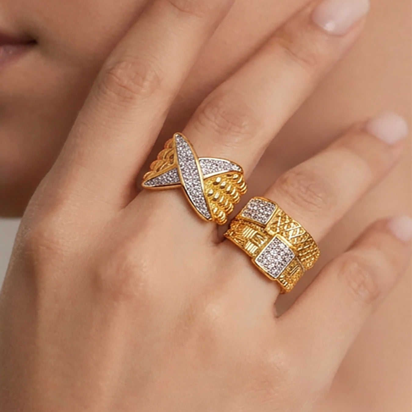 316L Stainless Steel 18K Gold Plated Vintage Textured Sparkle Ring - Image 8