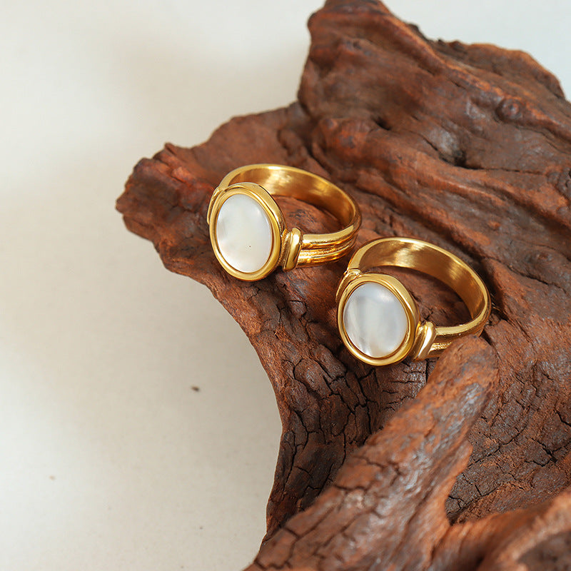316L Stainless Steel 18K Gold Plated Vintage White Mother-of-Pearl Ring - Image 2