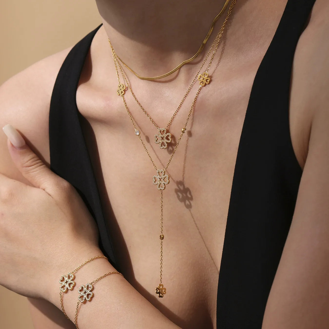 316L Stainless Steel 18K Gold Plated Zircon Four-Leaf Clover Tassel Necklace & Bracelet - Image 4