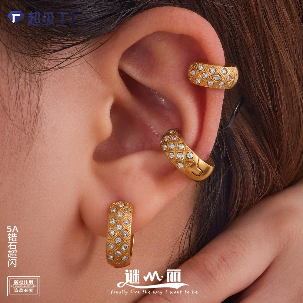 316L Stainless Steel 18K Gold Plated Zircon Inlaid Quilted Round Huggie Hoop Earrings - Image 1