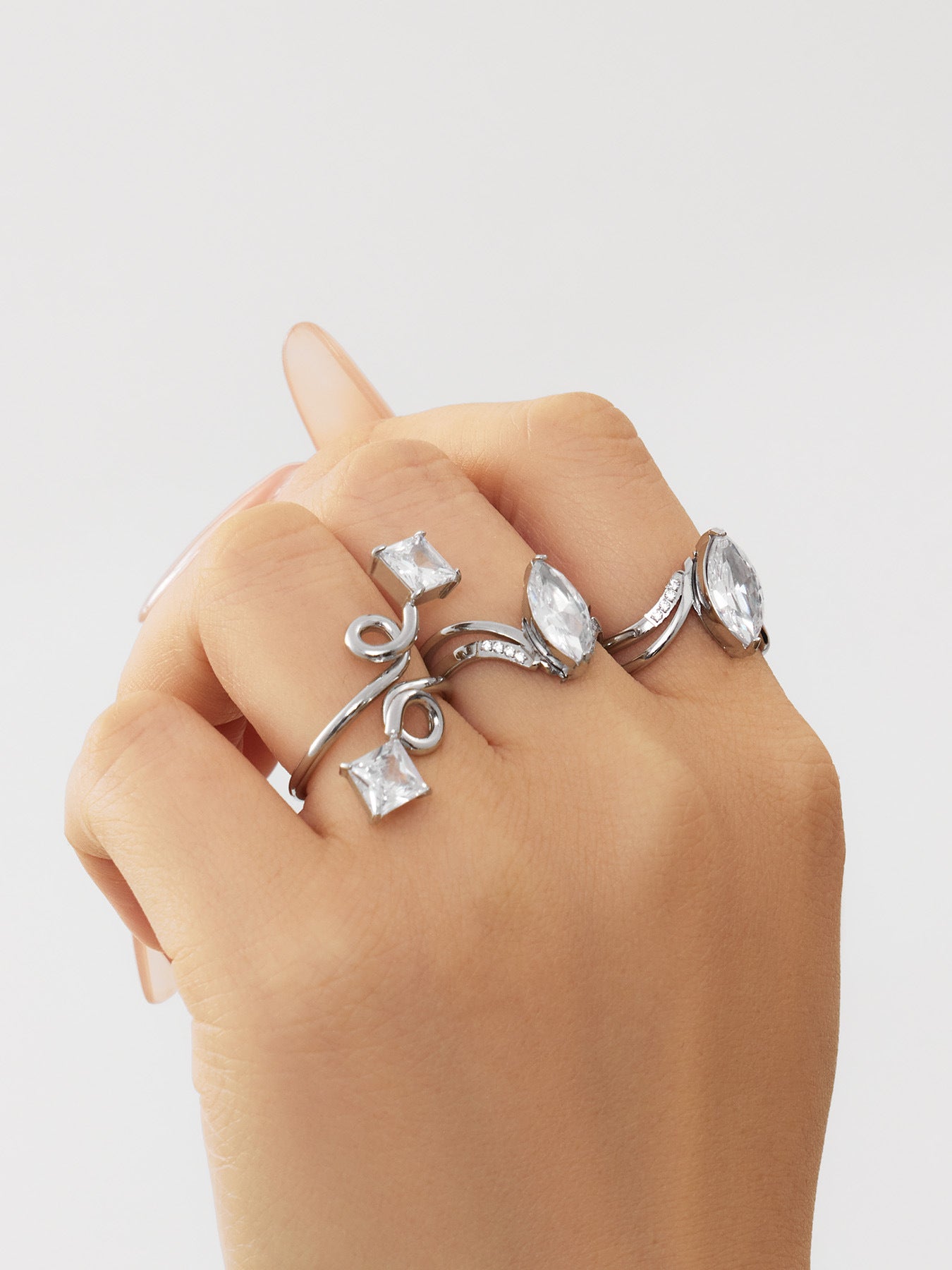 316L Stainless Steel 18K Gold Plated Zirconia Inlaid Exquisite Ring -  Sensitive Skin Friendly - Detail 24