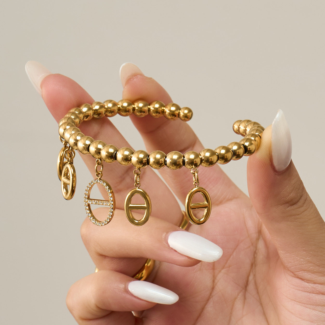316L Stainless Steel 18K Gold PVD 5A Zircon Pig Nose Link Bangle - Gold Pig Nose Bangle, Zircon Embellished, Delicate Link, Light Luxury Wholesale Stainless Steel Jewelry - Sensitive Skin Friendly - Detail 12