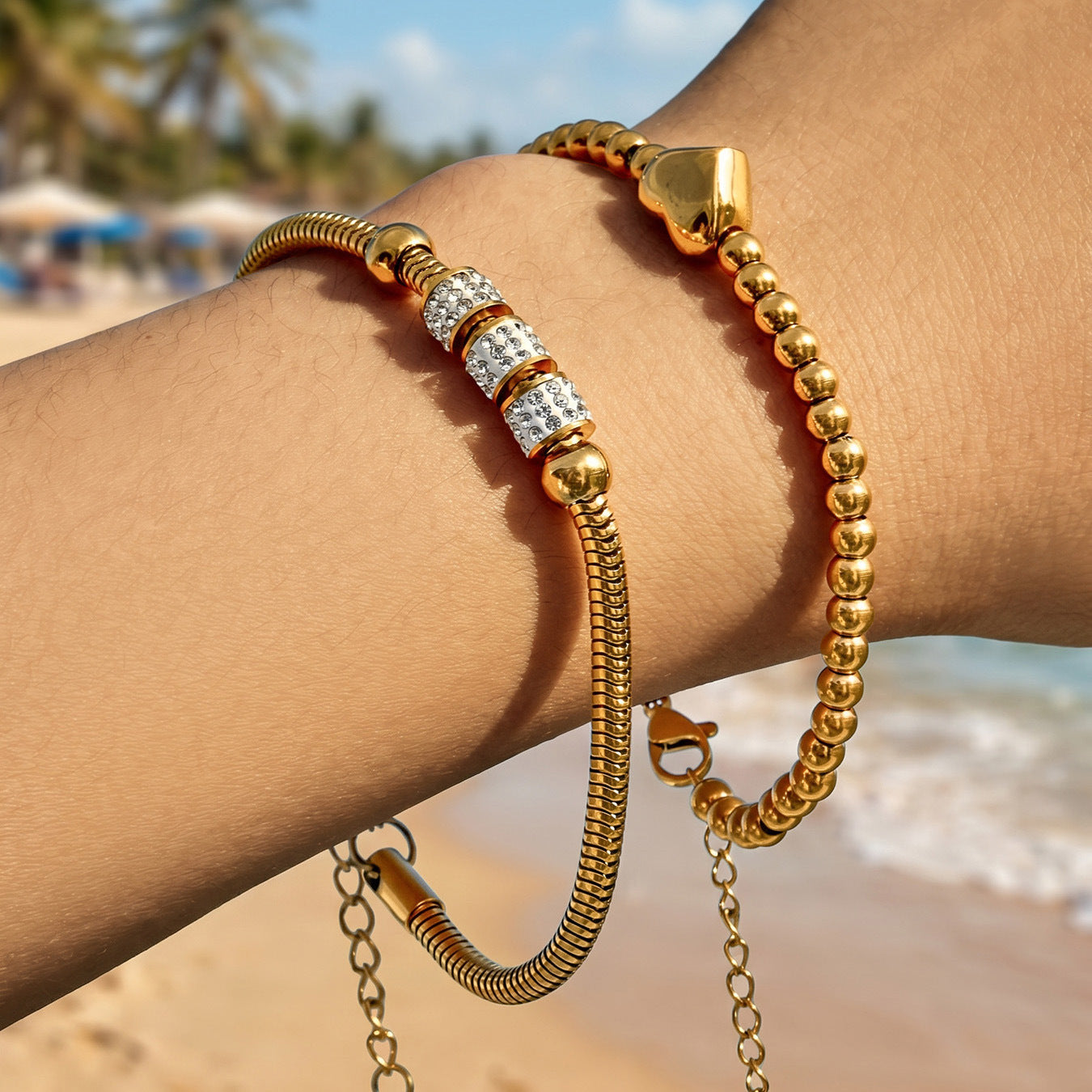 316L Stainless Steel 18K Gold PVD Adjustable Heart Bead Bracelet - Adjustable Gold Heart Bead Bracelet Wholesale Stainless Steel Jewelry - Sensitive Skin Friendly - Detail 2