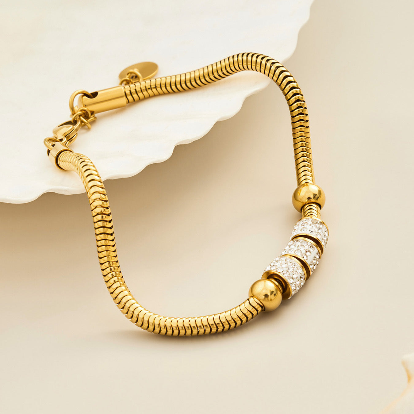 316L Stainless Steel 18K Gold PVD Adjustable Heart Bead Bracelet - Adjustable Gold Heart Bead Bracelet Wholesale Stainless Steel Jewelry - Sensitive Skin Friendly - Detail 9