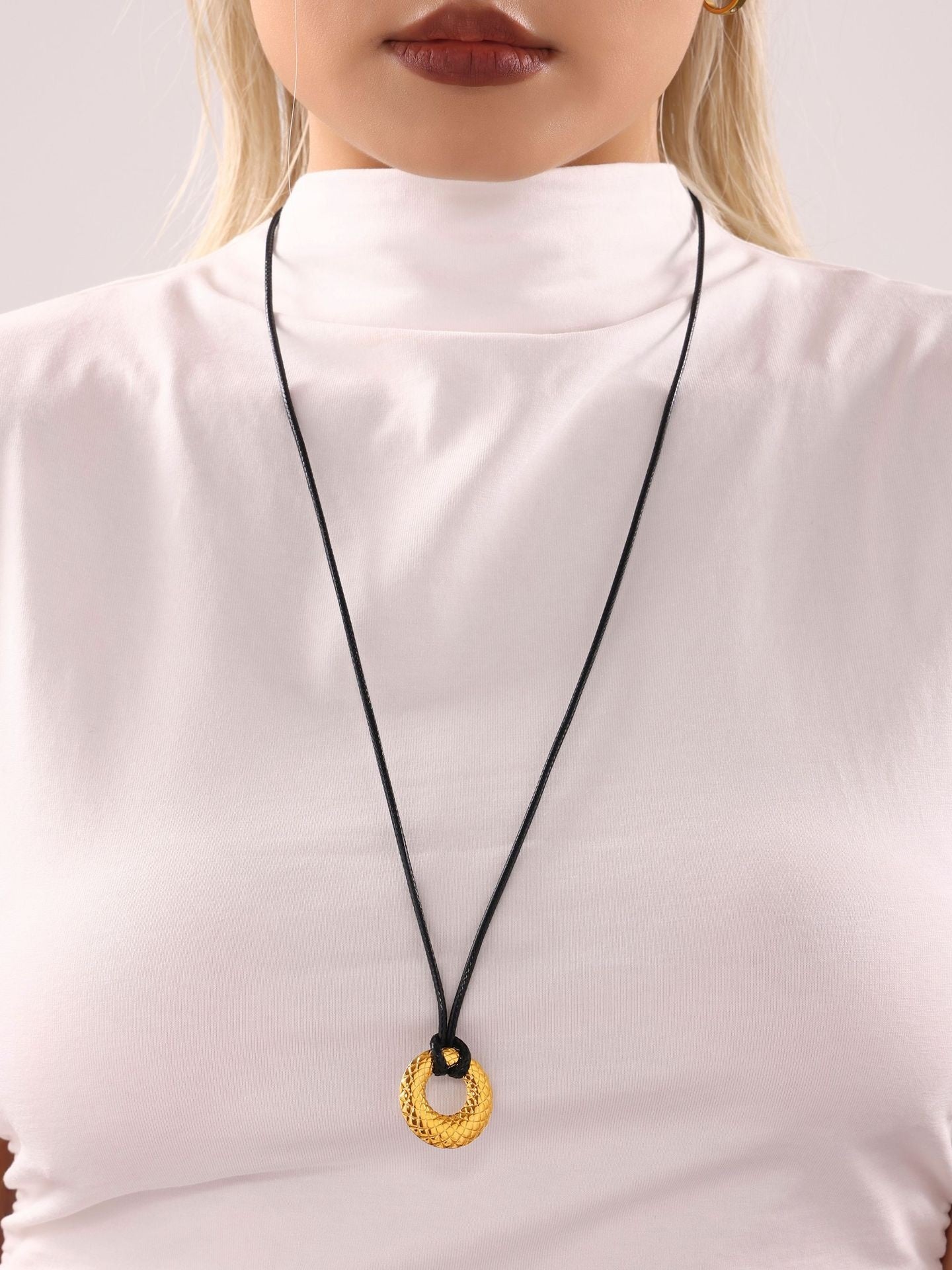 316L Stainless Steel 18K Gold PVD Adjustable Necklaces - Adjustable Black Leather Cord, Modern Charm Wholesale Stainless Steel Jewelry - Sensitive Skin Friendly - Detail 5