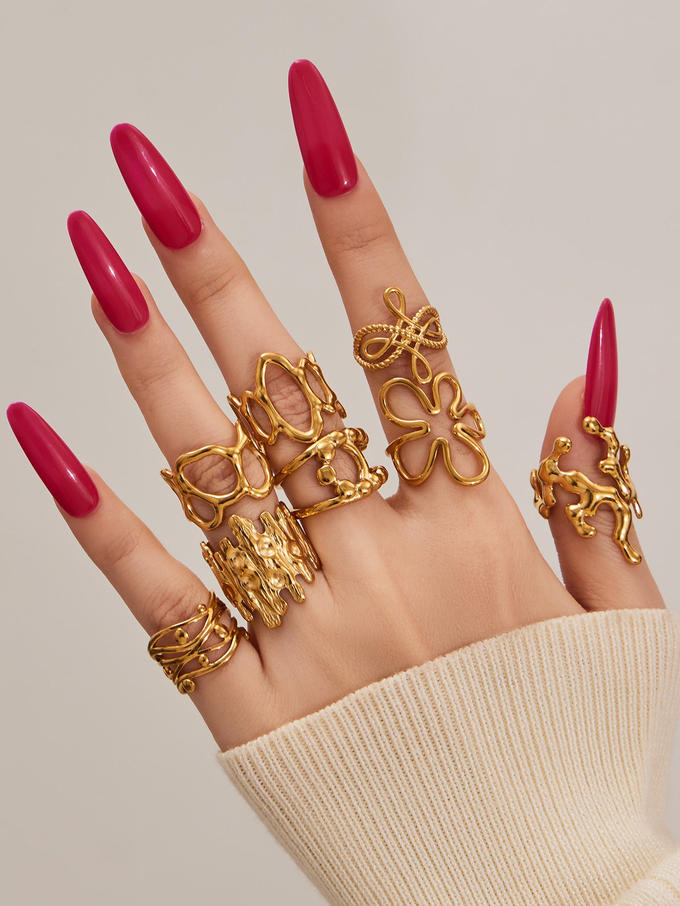316L Stainless Steel 18K Gold PVD Artistic Flower Irregular Ring - Artistic Flower Irregular Design Modern Minimalist Wholesale Stainless Steel Jewelry - Sensitive Skin Friendly - Detail 18
