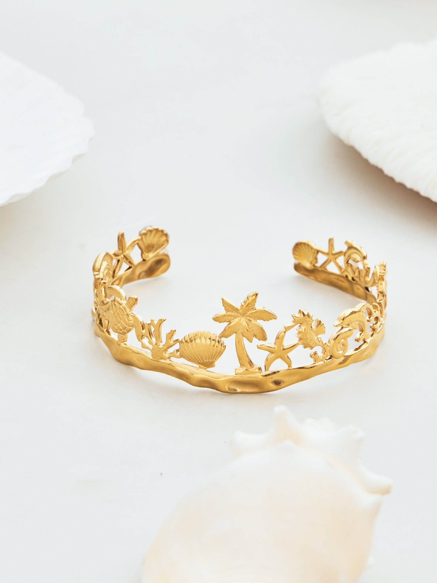 316L Stainless Steel 18K Gold PVD Beach Ocean Palm Tree Shell Open Bangle - Beach Ocean Palm Tree Shell Open Bangle Wholesale Stainless Steel Jewelry - Sensitive Skin Friendly - Detail 8