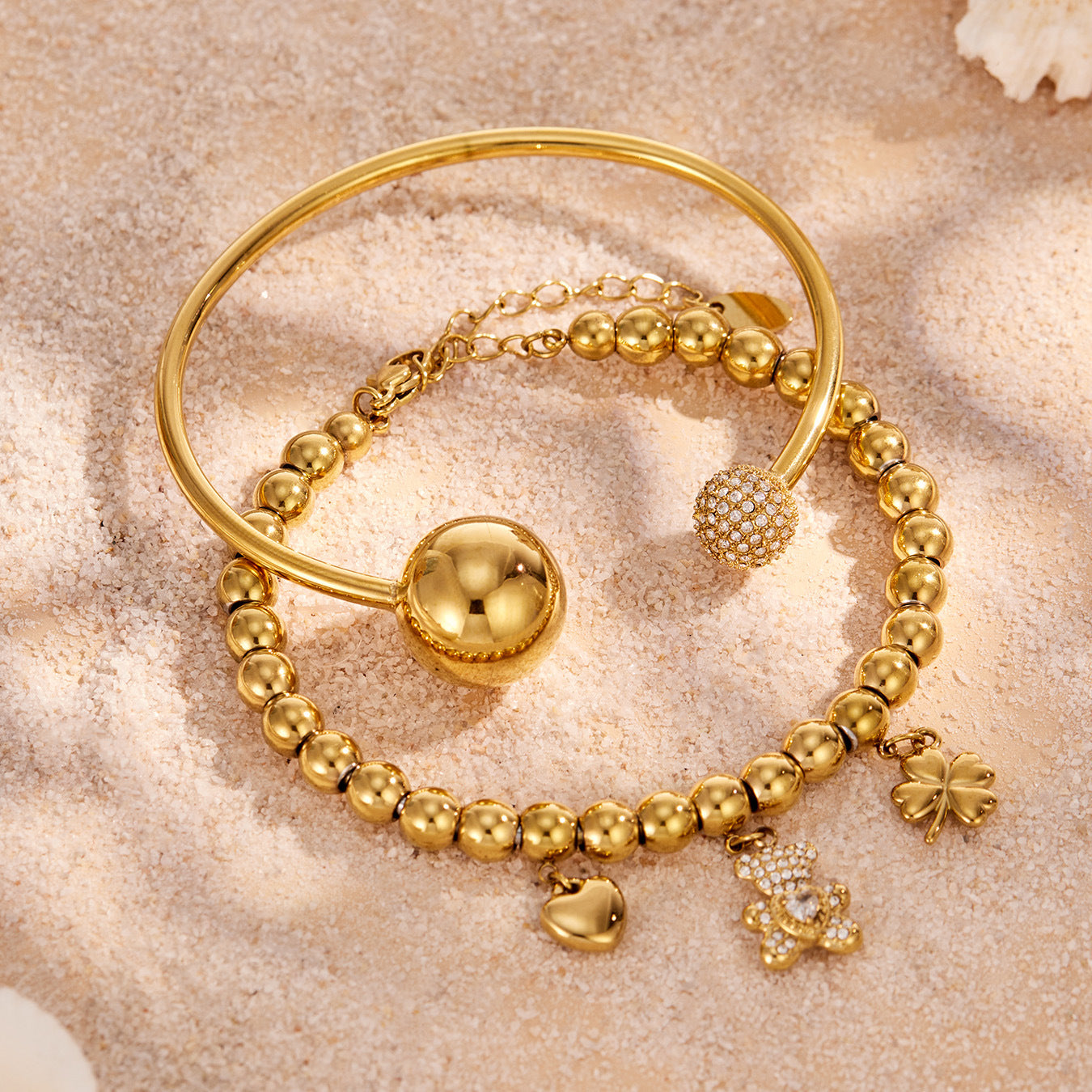 316L Stainless Steel 18K Gold PVD Bear Heart Bracelet - Whimsical Bear Heart Design Wholesale Stainless Steel Jewelry - Sensitive Skin Friendly - Detail 4