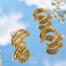 316L Stainless Steel 18K Gold PVD C-Shape Pearl-Studded Clip-On Earrings - C-Shape Pearl Crystal Minimalist Wholesale Stainless Steel Jewelry - Sensitive Skin Friendly - Detail 4