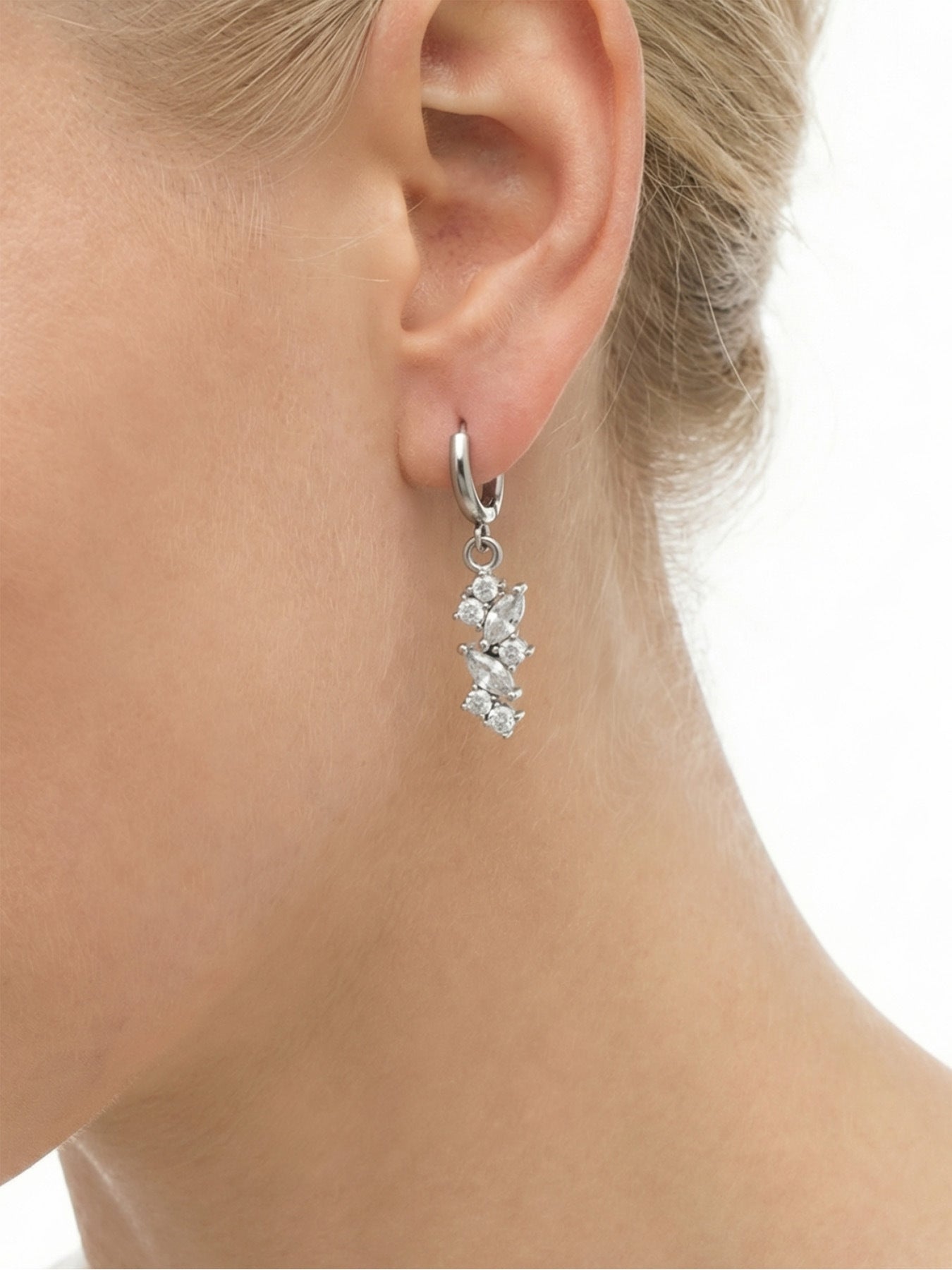 316L Stainless Steel 18K Gold PVD Chic 5A Zircon Drop Earrings - Chic 5A Zircon Drop Minimalist Wholesale Stainless Steel Jewelry - Sensitive Skin Friendly - Detail 11