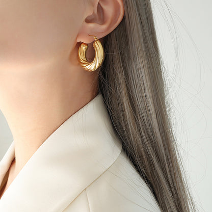 316L Stainless Steel 18K Gold PVD Chic U-shaped Hoop Earrings - Chic U-shaped, Minimalist, Gold Wholesale Stainless Steel Jewelry - Sensitive Skin Friendly - Detail 3