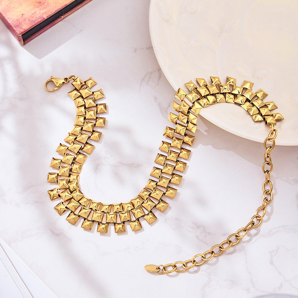 316L Stainless Steel 18K Gold PVD Chunky Chain Statement Necklace Bracelet Set - Chunky Chain, Statement, Modern, Gold, Steel Wholesale Stainless Steel Jewelry - Sensitive Skin Friendly - Detail 8
