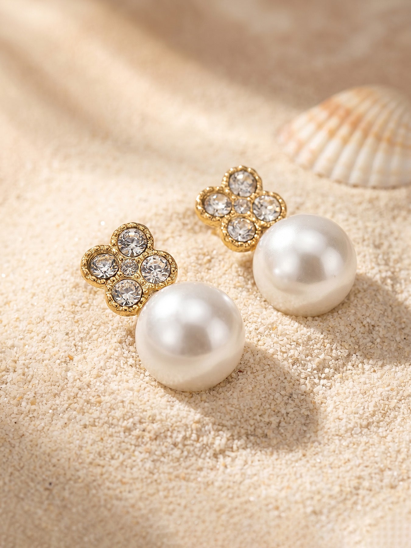 316L Stainless Steel 18K Gold PVD Clover Pearl Zircon Earrings - Gold Clover Pearl Zircon Earrings Wholesale Stainless Steel Jewelry - Sensitive Skin Friendly - Detail 8