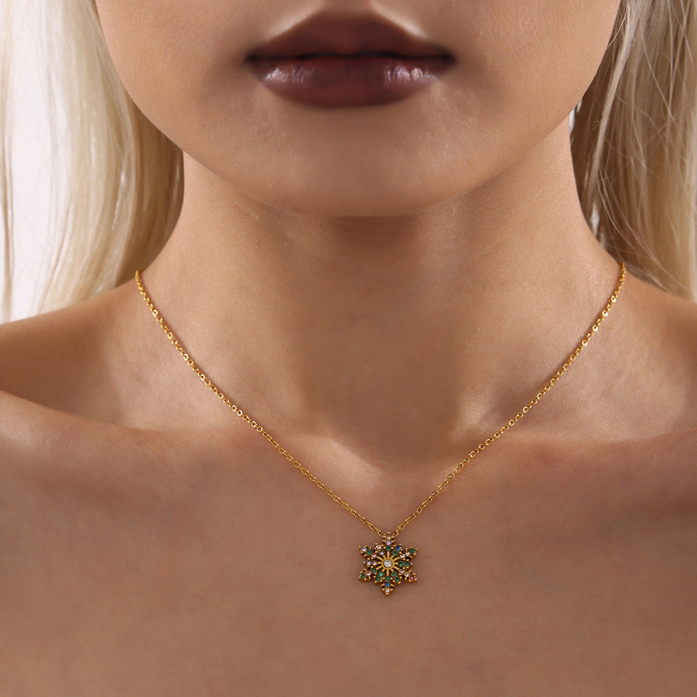 316L Stainless Steel 18K Gold PVD CNC Snowflake Zircon Pendant Necklace - CNC Snowflake, Zircon, Mixed Color, Gold, Minimalist Wholesale Stainless Steel Jewelry - Sensitive Skin Friendly - Detail 10