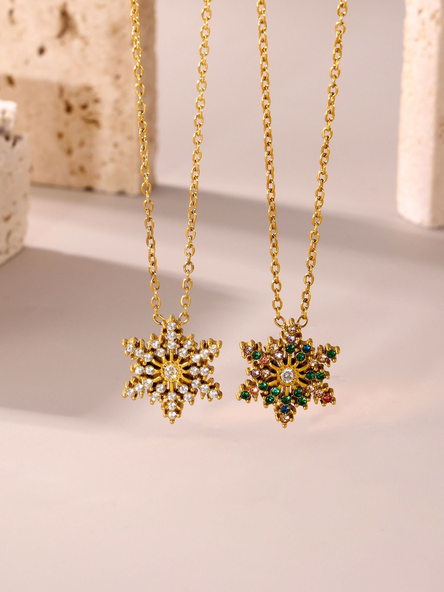 316L Stainless Steel 18K Gold PVD CNC Snowflake Zircon Pendant Necklace - CNC Snowflake, Zircon, Mixed Color, Gold, Minimalist Wholesale Stainless Steel Jewelry - Sensitive Skin Friendly - Detail 13