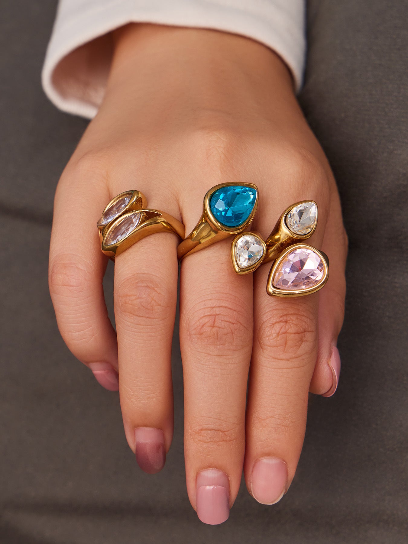 316L Stainless Steel 18K Gold PVD Colored Glass Stone Ring - Colored Glass Stone, Gold Band, Minimalist, Zircon Accent Wholesale Stainless Steel Jewelry - Sensitive Skin Friendly - Detail 12