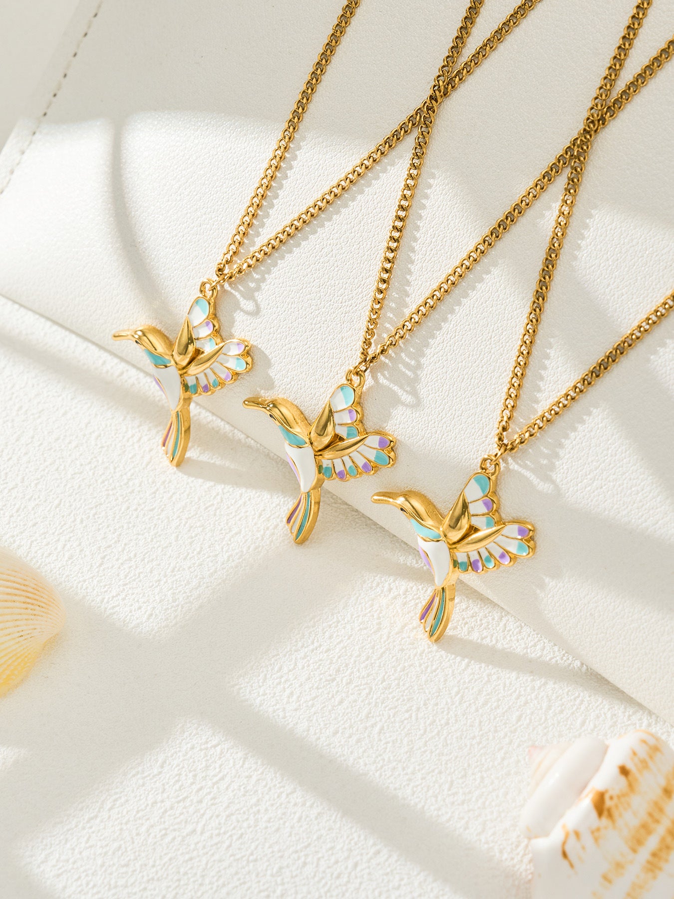316L Stainless Steel 18K Gold PVD Colorful Flying Bird Pendant Necklace - Colorful Flying Bird Pendant Wholesale Stainless Steel Jewelry - Sensitive Skin Friendly - Detail 3