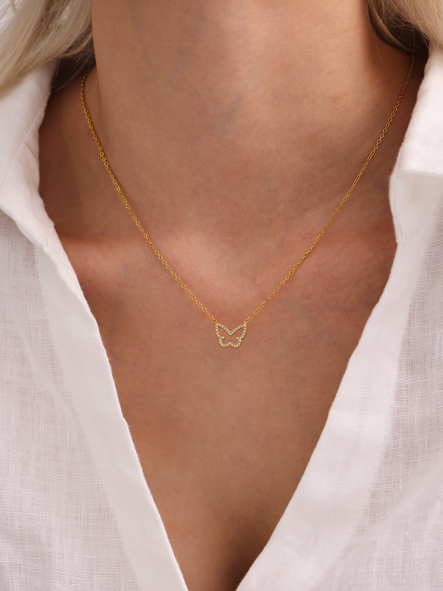 316L Stainless Steel 18K Gold PVD Colorful Zircon Butterfly Necklace - Colorful Zircon, Butterfly Pendant, Delicate Necklace, Minimalist Wholesale Stainless Steel Jewelry - Sensitive Skin Friendly - Detail 11