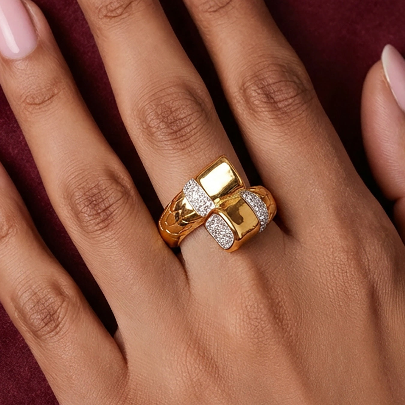 316L Stainless Steel 18K Gold PVD Cross Geometric Zircon Ring - Gold Zircon Cross Geometric Ring Minimalist Wholesale Stainless Steel Jewelry - Sensitive Skin Friendly - Detail 3