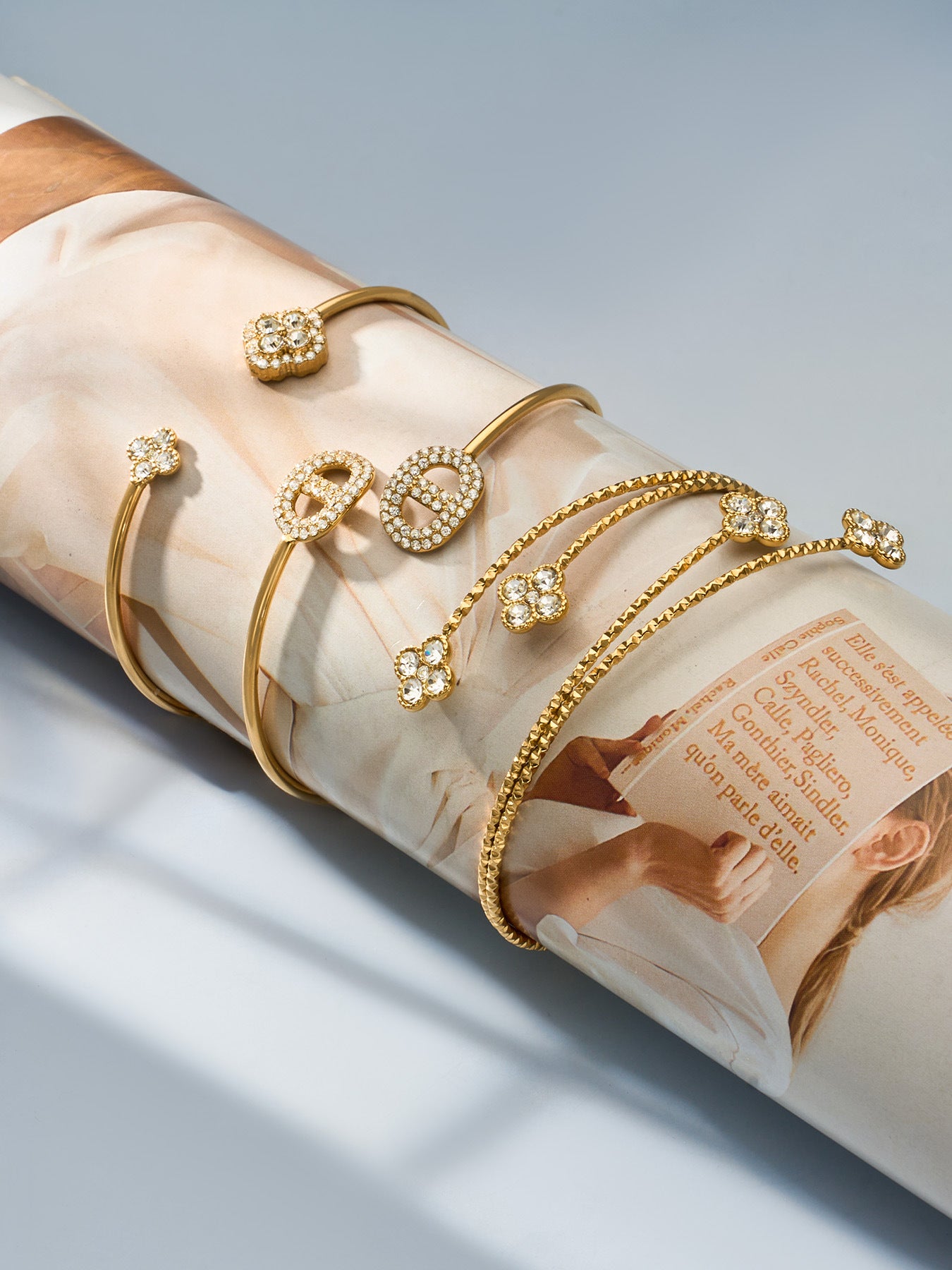 316L Stainless Steel 18K Gold PVD Delicate Crystal Flower Open Cuff Bangle - Crystal Flower, Open Cuff, Delicate, Modern Wholesale Stainless Steel Jewelry - Sensitive Skin Friendly - Detail 15