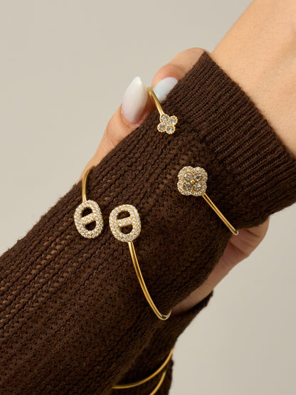 316L Stainless Steel 18K Gold PVD Delicate Crystal Flower Open Cuff Bangle - Crystal Flower, Open Cuff, Delicate, Modern Wholesale Stainless Steel Jewelry - Sensitive Skin Friendly - Detail 2