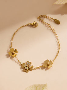 316L stainless steel 18K Gold PVD Double Heart Zircon Flower Jewelry Set side detail view for wholesale jewelry set buyers