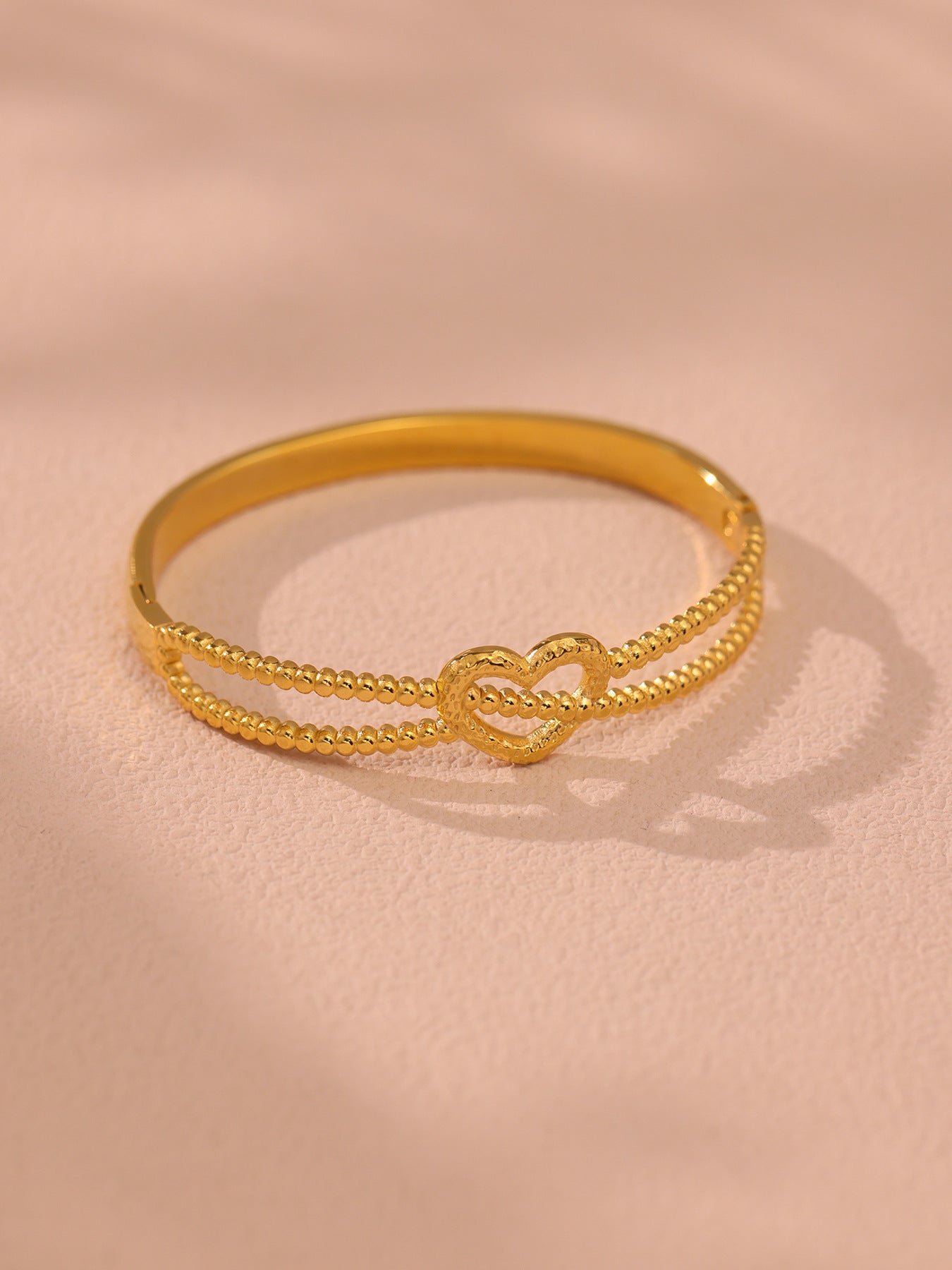 316L Stainless Steel 18K Gold PVD Double-Line Heart Beaded Clasp Bangle - Double-Line Heart Beaded Bangle Wholesale Stainless Steel Jewelry - Sensitive Skin Friendly - Detail 1