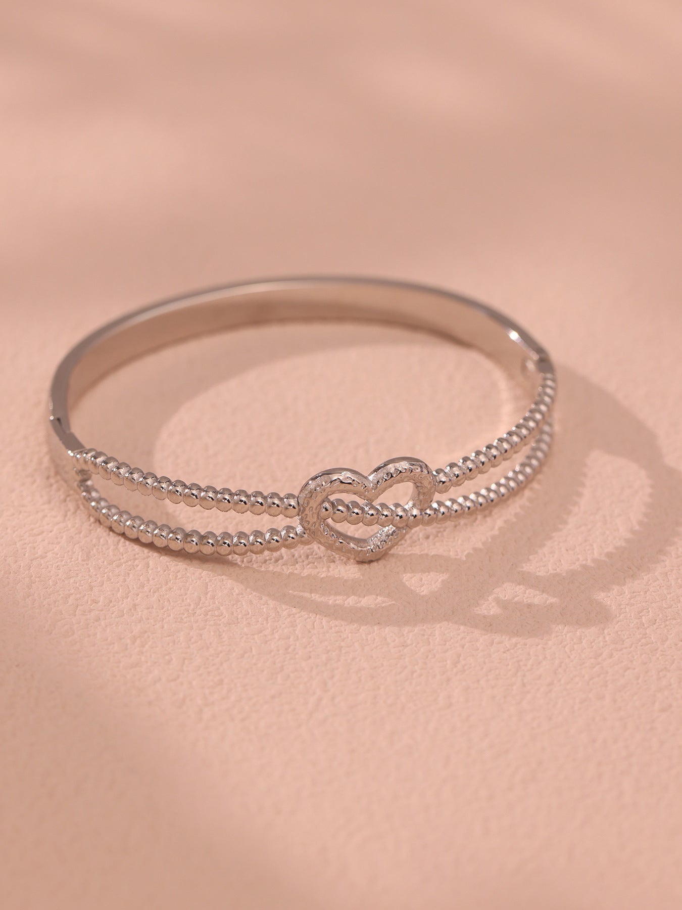 316L Stainless Steel 18K Gold PVD Double-Line Heart Beaded Clasp Bangle - Double-Line Heart Beaded Bangle Wholesale Stainless Steel Jewelry - Sensitive Skin Friendly - Detail 5