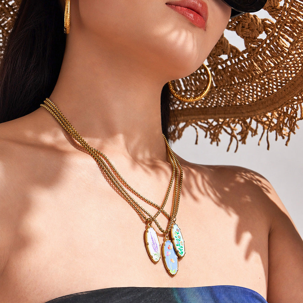 316L Stainless Steel 18K Gold PVD Droplet Flower Pattern Pendant Necklace - Droplet Flower Pattern Pendant Gold Necklace Wholesale Stainless Steel Jewelry - Sensitive Skin Friendly - Detail 3