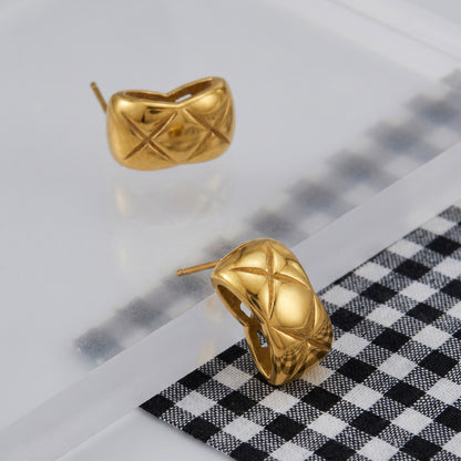 316L Stainless Steel 18K Gold PVD Elegant Diamond Pattern Earrings - Elegant Diamond Pattern, Gold Plating Wholesale Stainless Steel Jewelry - Sensitive Skin Friendly - Detail 3