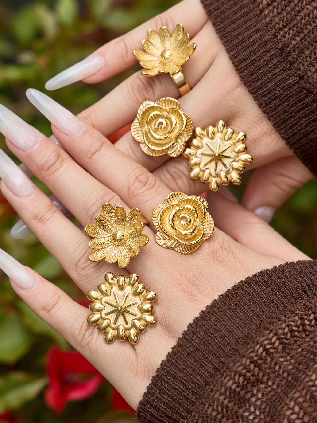 316L Stainless Steel 18K Gold PVD Elegant Floral Open Ring - Elegant Floral Ring, Open Ring, Rose Daisy Sunflower, Gold Ring Wholesale Stainless Steel Jewelry - Sensitive Skin Friendly - Detail 19