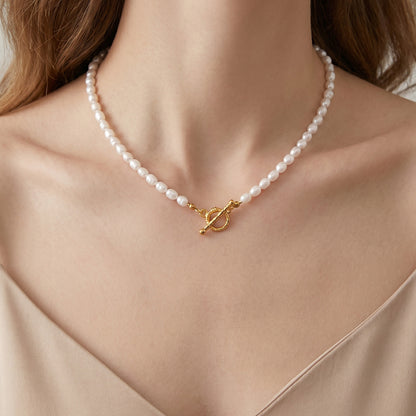 316L Stainless Steel 18K Gold PVD Elegant Freshwater Pearl Necklace and Bracelet Set - Elegant Freshwater Pearls Gold Finish Wholesale Stainless Steel Jewelry - Sensitive Skin Friendly - Detail 10