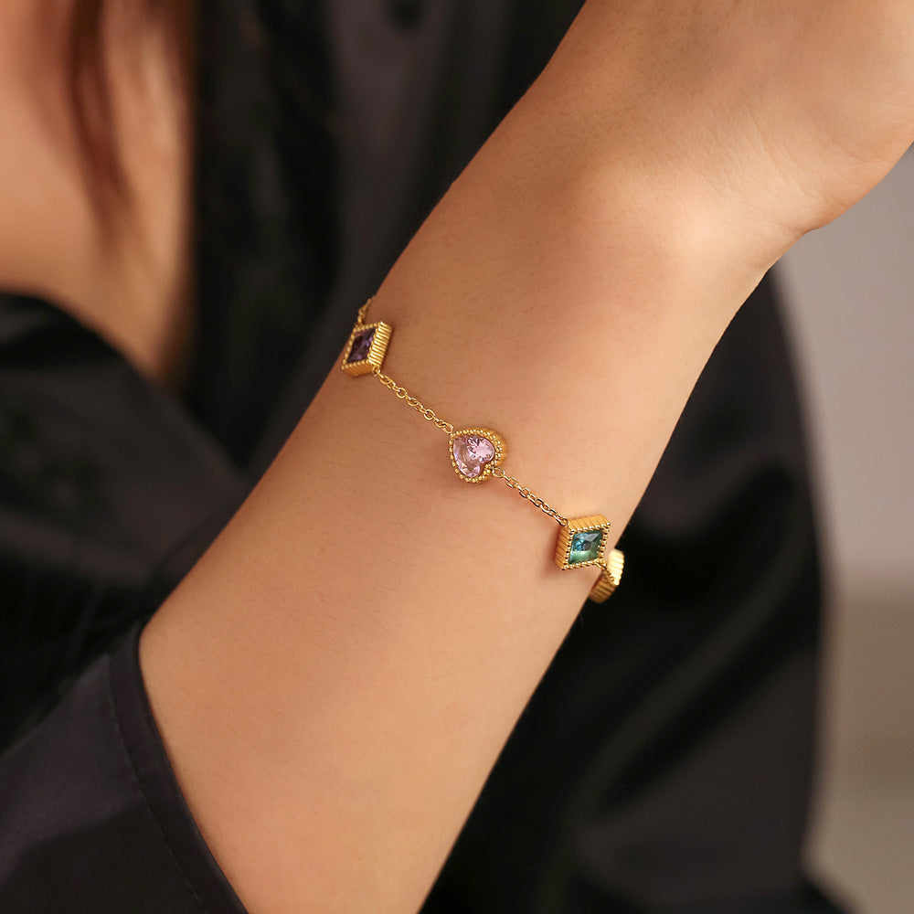 316L Stainless Steel 18K Gold PVD Elegant Heart Square Zircon Bracelet - Gold Heart, Square Zircon, Elegant, Modern Wholesale Stainless Steel Jewelry - Sensitive Skin Friendly - Detail 5
