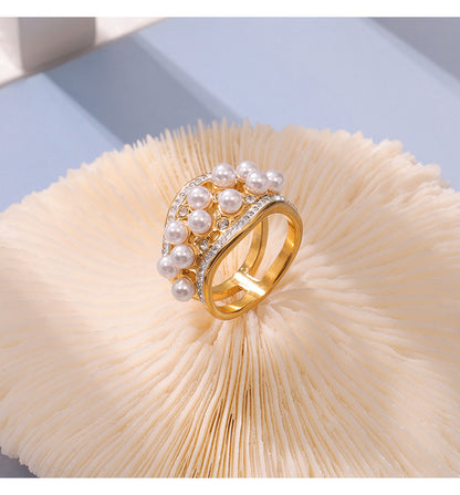 316L Stainless Steel 18K Gold PVD Elegant Pearl Accent Ring - Elegant Pearl Accent Gold Band Minimalist Wholesale Stainless Steel Jewelry - Sensitive Skin Friendly - Detail 2