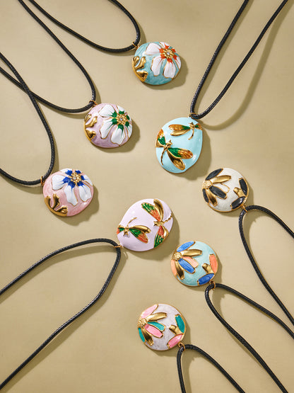316L Stainless Steel 18K Gold PVD Enamel Flower Adjustable Long Necklace - Enamel Flower, Long Adjustable, Gold, Floral, Modern Wholesale Stainless Steel Jewelry - Sensitive Skin Friendly - Detail 11