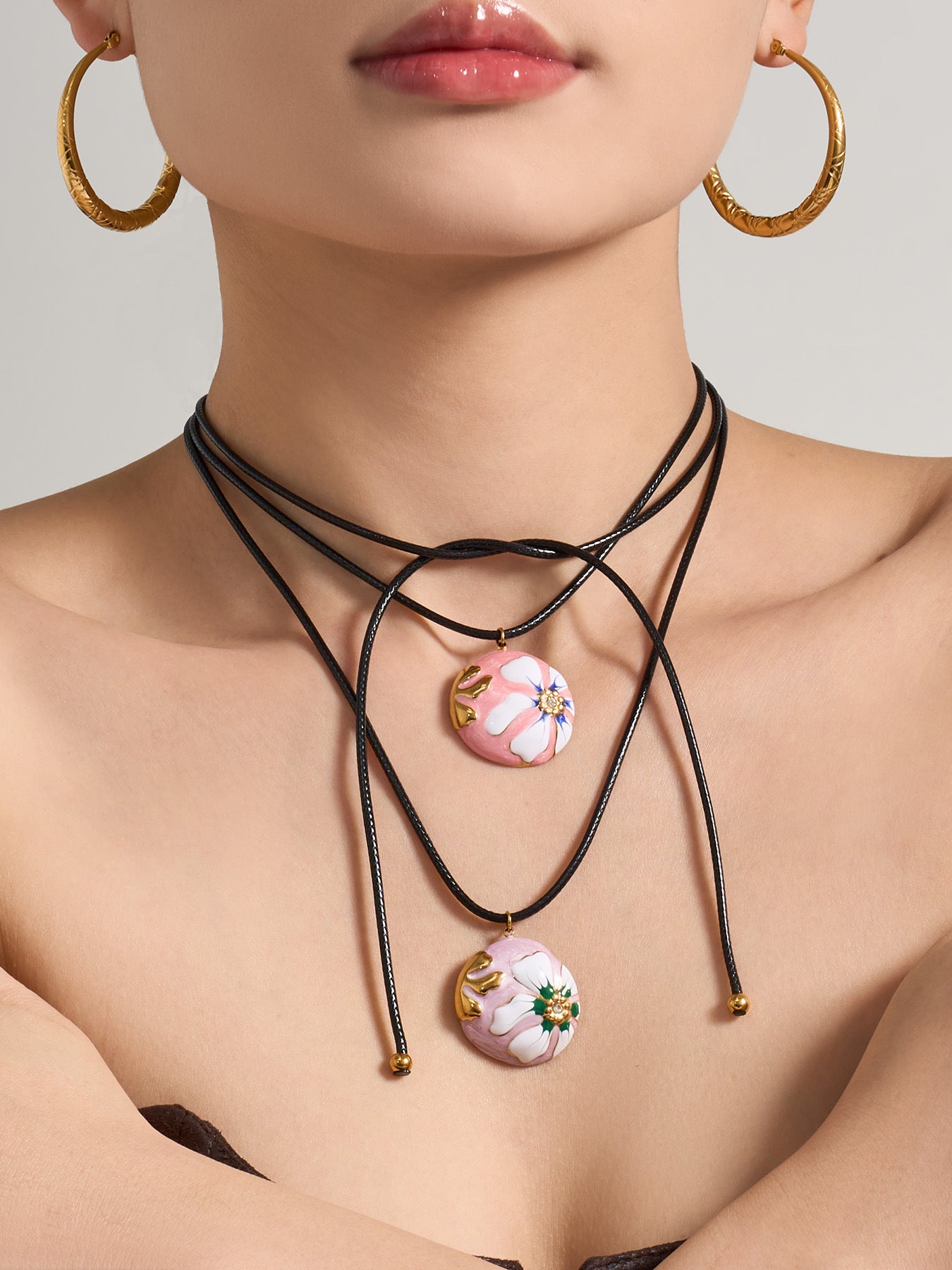 316L Stainless Steel 18K Gold PVD Enamel Flower Adjustable Long Necklace - Enamel Flower, Long Adjustable, Gold, Floral, Modern Wholesale Stainless Steel Jewelry - Sensitive Skin Friendly - Detail 5