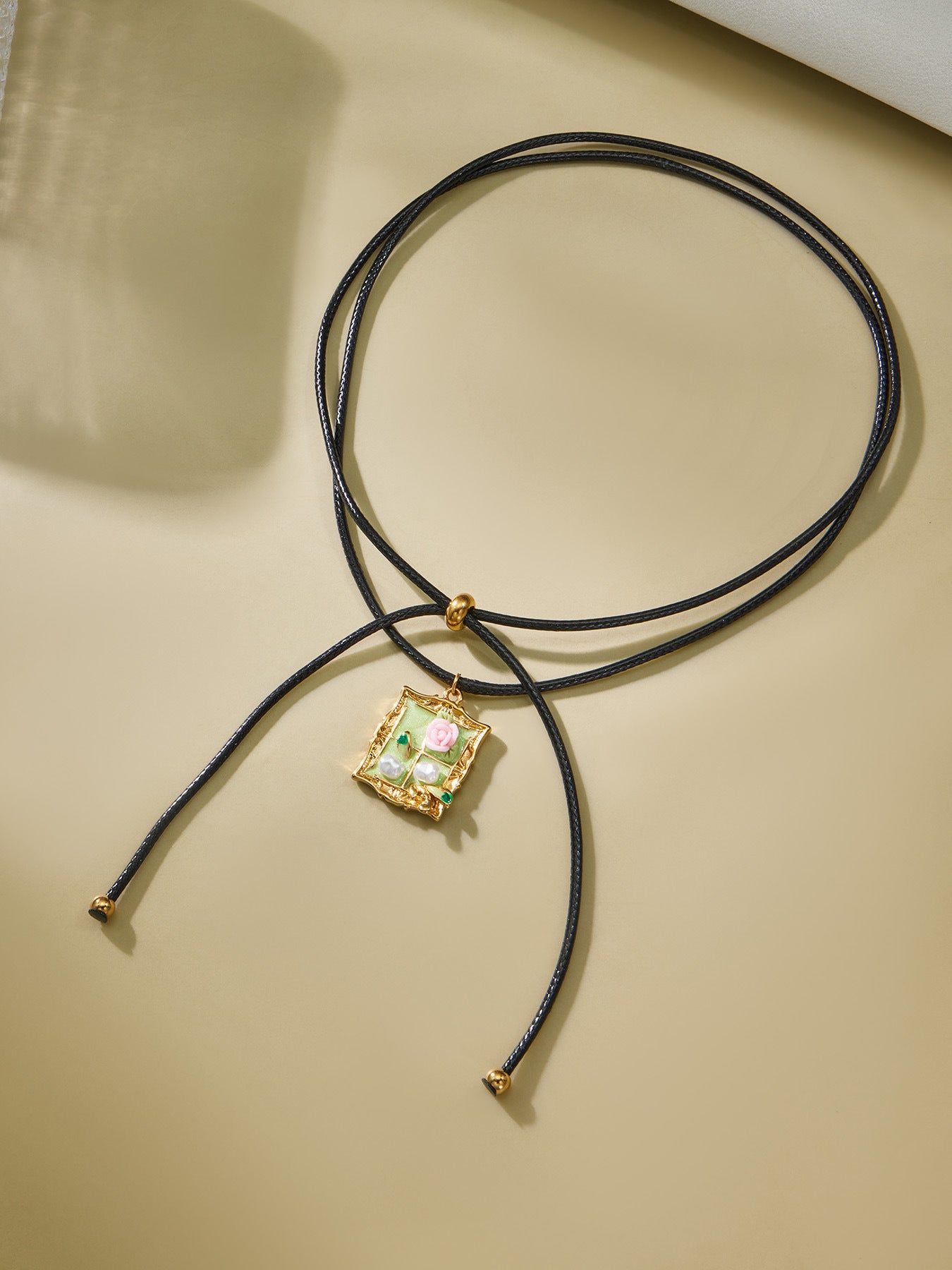 316L Stainless Steel 18K Gold PVD Enamel Seashell Faux Pearl Pendant Black Rope Necklace - Enamel, Seashell, Faux Pearl, Black Rope, Coastal, Vacation Style, Pendant Necklace, Gold Necklace Wholesale Stainless Steel Jewelry - Sensitive Skin Friendly - Detail 5