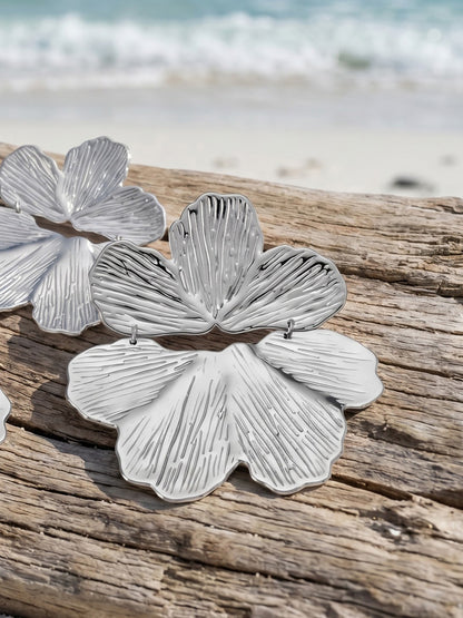 316L Stainless Steel 18K Gold PVD Exaggerated Floral Earrings - Exaggerated Floral Bold Modern Wholesale Stainless Steel Jewelry - Sensitive Skin Friendly - Detail 6