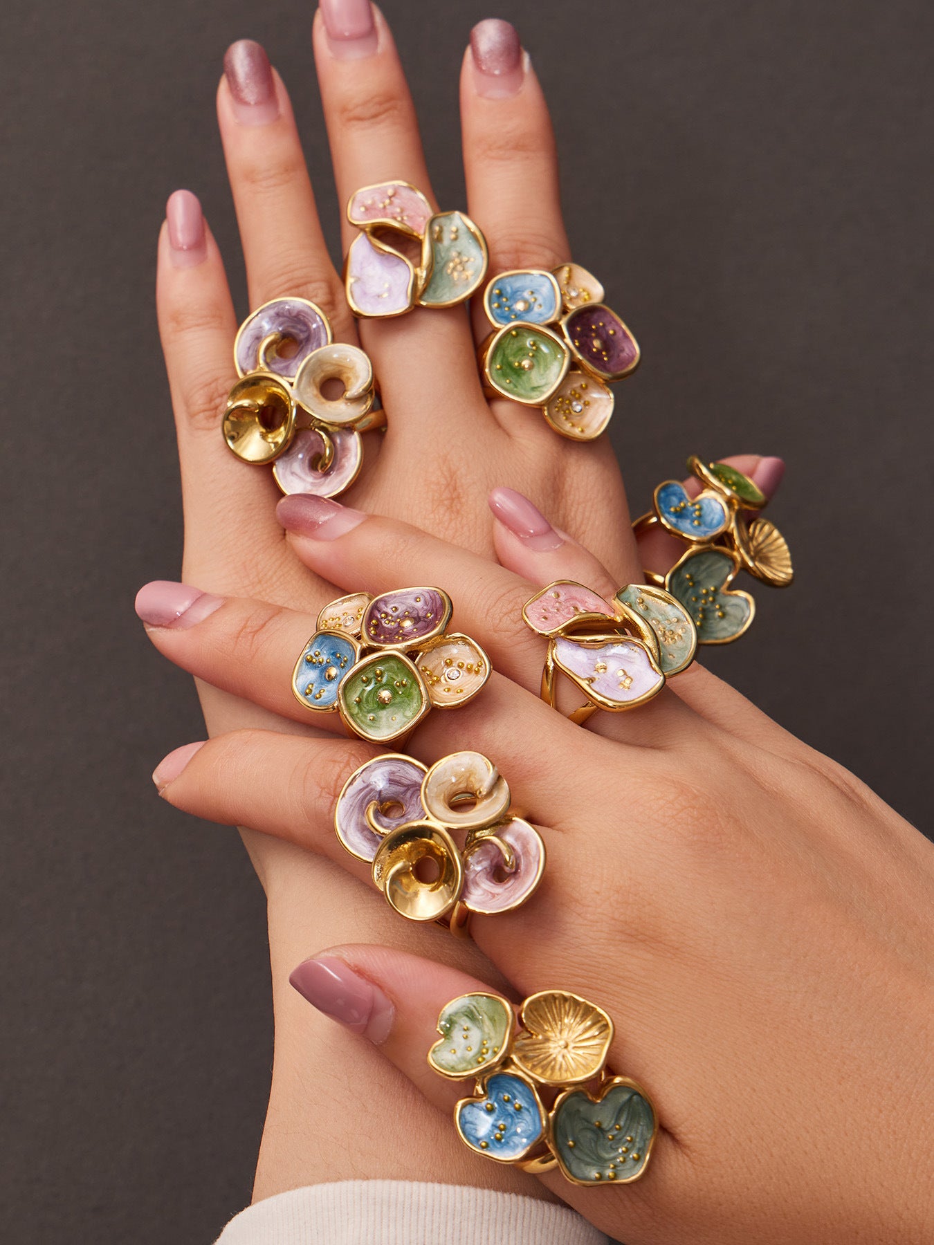 316L Stainless Steel 18K Gold PVD Exaggerated Leaf Colorful Enamel Ring - Exaggerated Leaf Colorful Enamel Modern Coastal Wholesale Stainless Steel Jewelry - Sensitive Skin Friendly - Detail 17