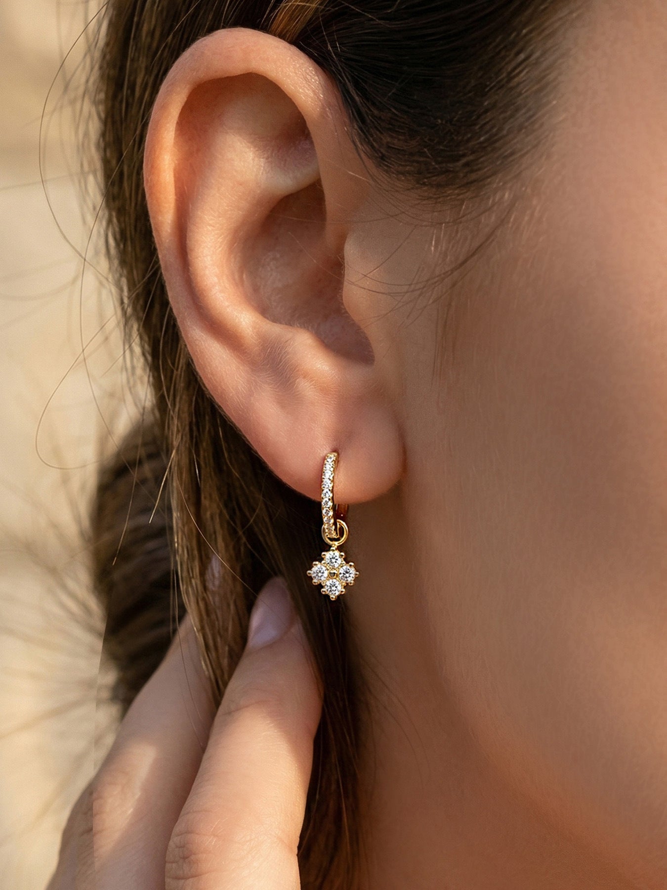 316L Stainless Steel 18K Gold PVD Exquisite Zircon Drop Earrings - Zircon Drop, Modern, Exquisite Wholesale Stainless Steel Jewelry - Sensitive Skin Friendly - Detail 4