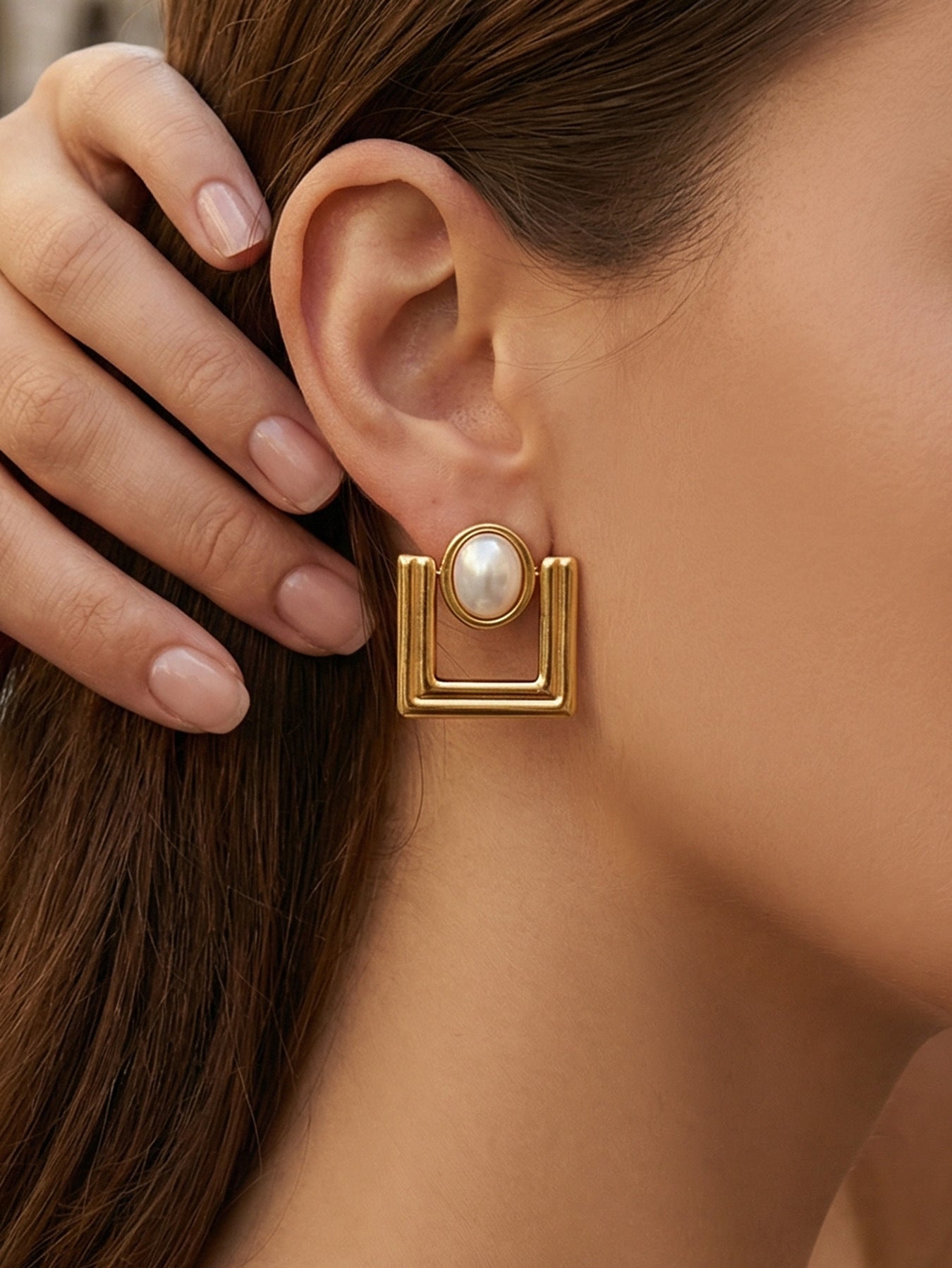 316L Stainless Steel 18K Gold PVD Faux Pearl Vintage Geometric Square Stud Earrings - Faux Pearl, Vintage, Geometric, Square, Gold Wholesale Stainless Steel Jewelry - Sensitive Skin Friendly - Detail 6