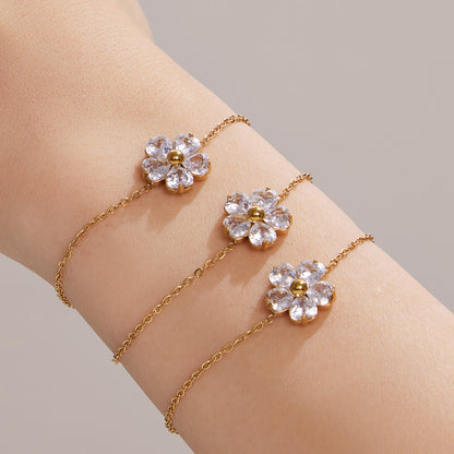316L Stainless Steel 18K Gold PVD Five-Petal Flower Zircon Jewelry Set Necklace Bracelet Ring Earrings - Five-Petal Flower Zircon Chic Geometric Gold Jewelry Set Wholesale Stainless Steel Jewelry - Sensitive Skin Friendly - Detail 13