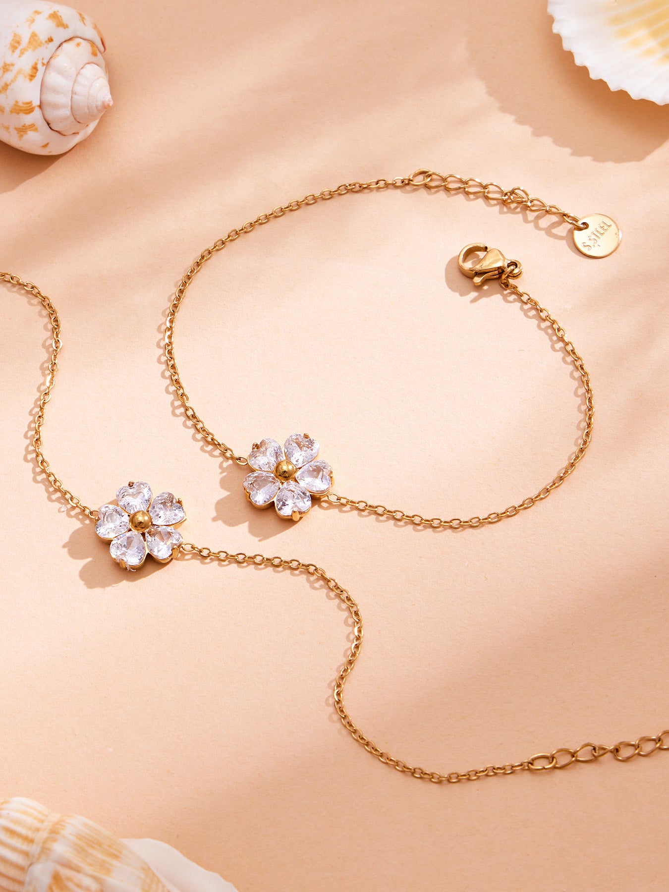 316L Stainless Steel 18K Gold PVD Five-Petal Flower Zircon Jewelry Set Necklace Bracelet Ring Earrings - Five-Petal Flower Zircon Chic Geometric Gold Jewelry Set Wholesale Stainless Steel Jewelry - Sensitive Skin Friendly - Detail 2