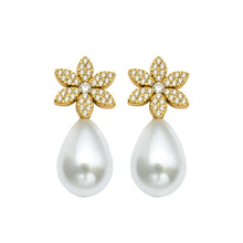 316L Stainless Steel 18K Gold PVD Floral Faux Pearl Zircon Earrings - Floral Gold Faux Pearl Zircon Earrings Wholesale Stainless Steel Jewelry - Sensitive Skin Friendly - Detail 10