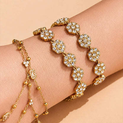 316L Stainless Steel 18K Gold PVD Floral Pull Bracelet - Floral Design, Zircon, Elegant Wholesale Stainless Steel Jewelry - Sensitive Skin Friendly - Detail 2
