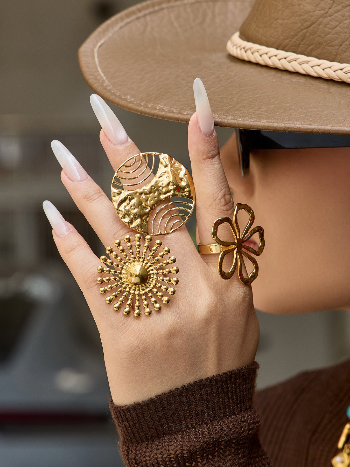 316L Stainless Steel 18K Gold PVD Floral Sunburst Adjustable Open Ring - Floral Sunburst Open Ring Wholesale Stainless Steel Jewelry - Sensitive Skin Friendly - Detail 5
